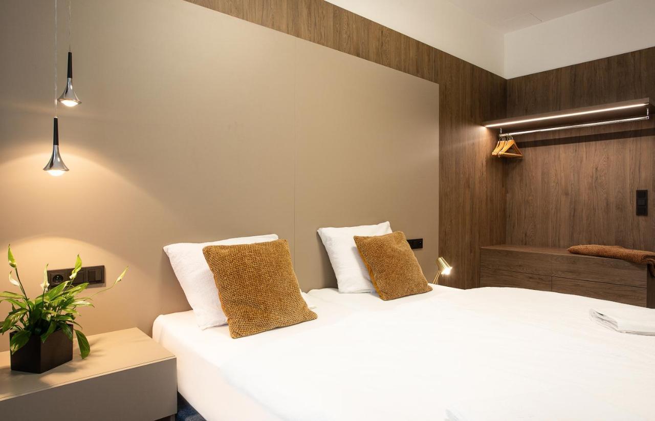 Luxury Riverside Apartamento